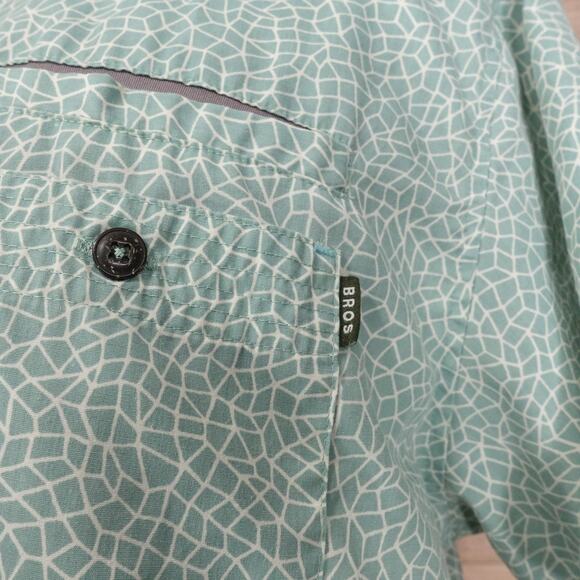 Howler Brothers Shirt Mens Large Green Short Sleeve Button Up Geometric Pocket - Picture 3 of 10
